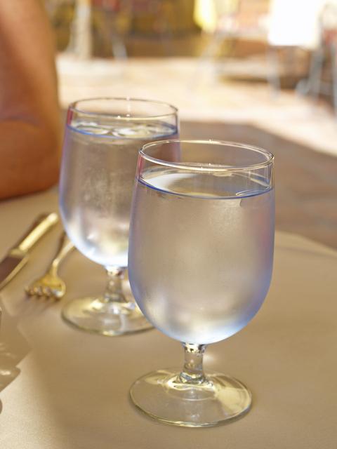Learn How To Lose Weight With The ‘So Called’ Water Diet.